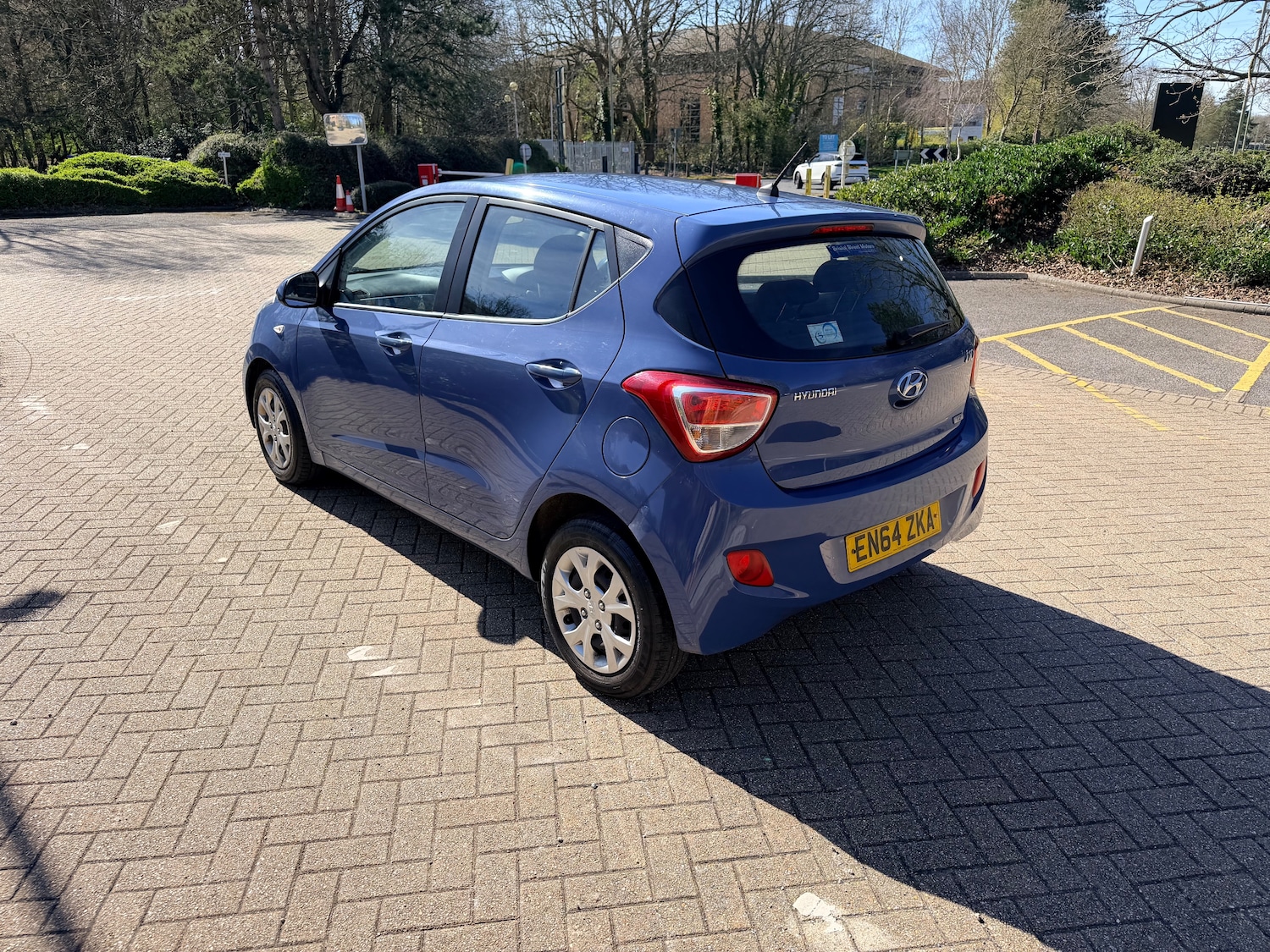 Used Hyundai i10 2015 for sale - 77976101: Photo 9