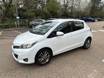 Used Toyota Yaris 2014 for sale - 78049893: Photo