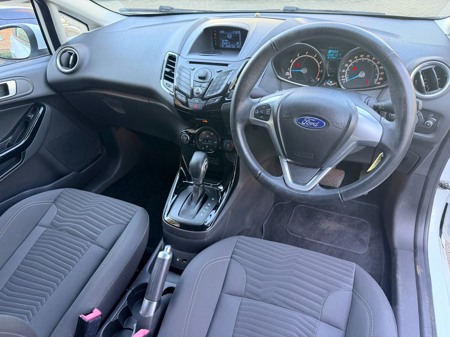 Used Ford Fiesta 2013 for sale - 77966562: Photo 17