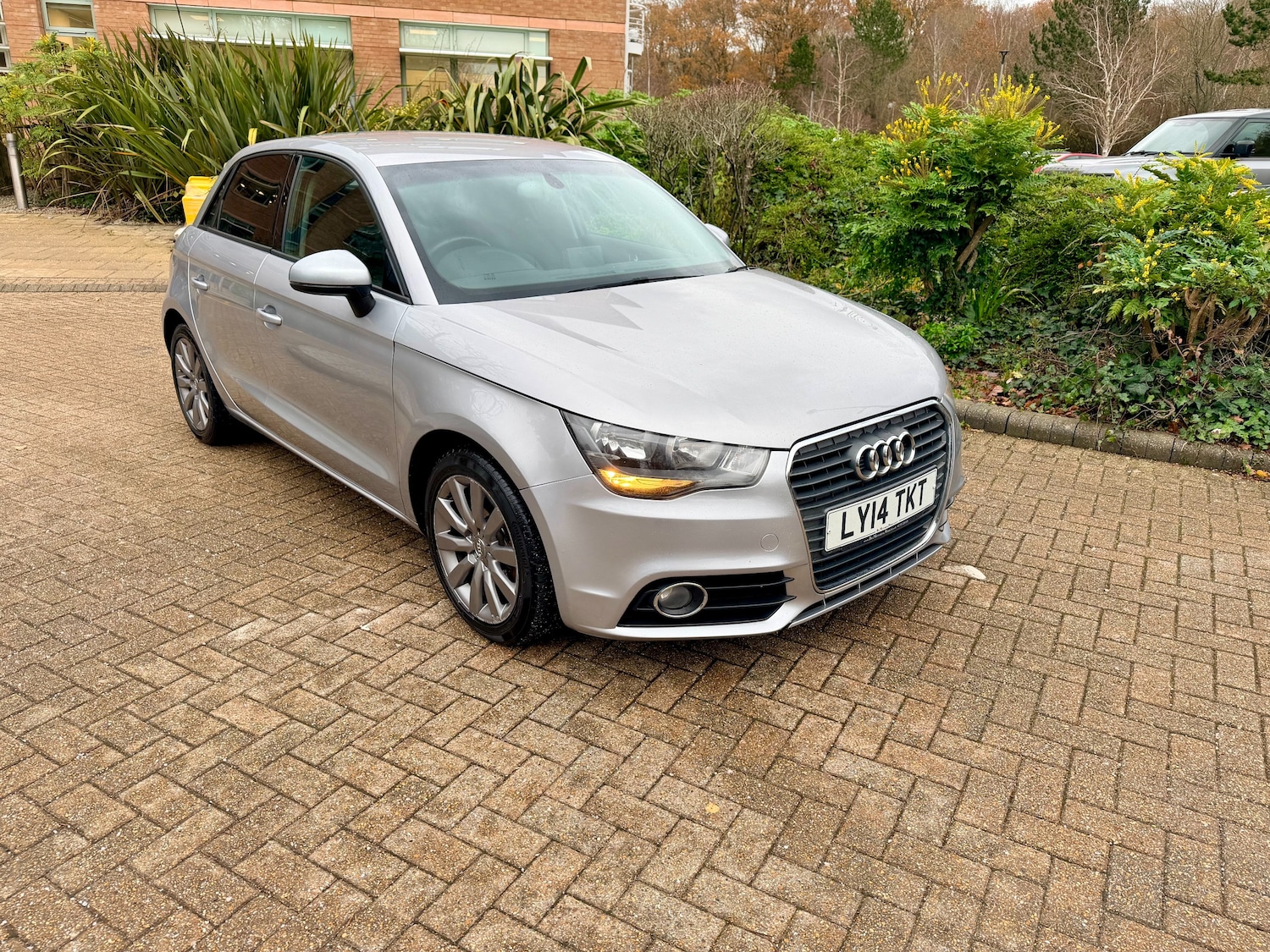 Used Audi A1 2014 for sale - 77124310: Photo 1