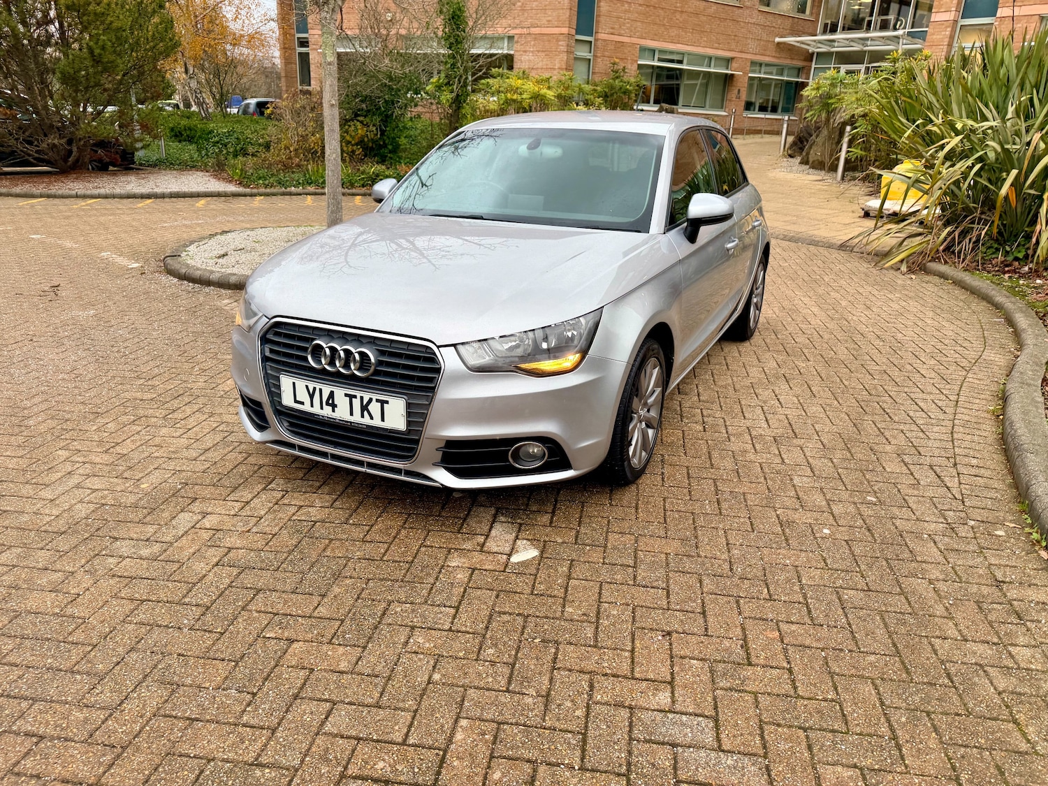 Used Audi A1 2014 for sale - 77124310: Photo 10