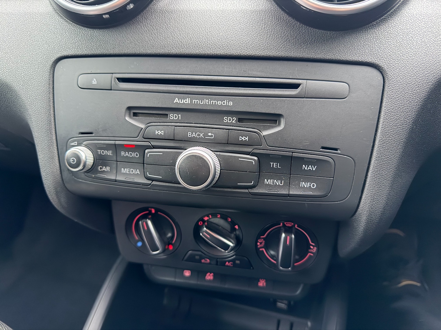 Used Audi A1 2014 for sale - 77124310: Photo 15