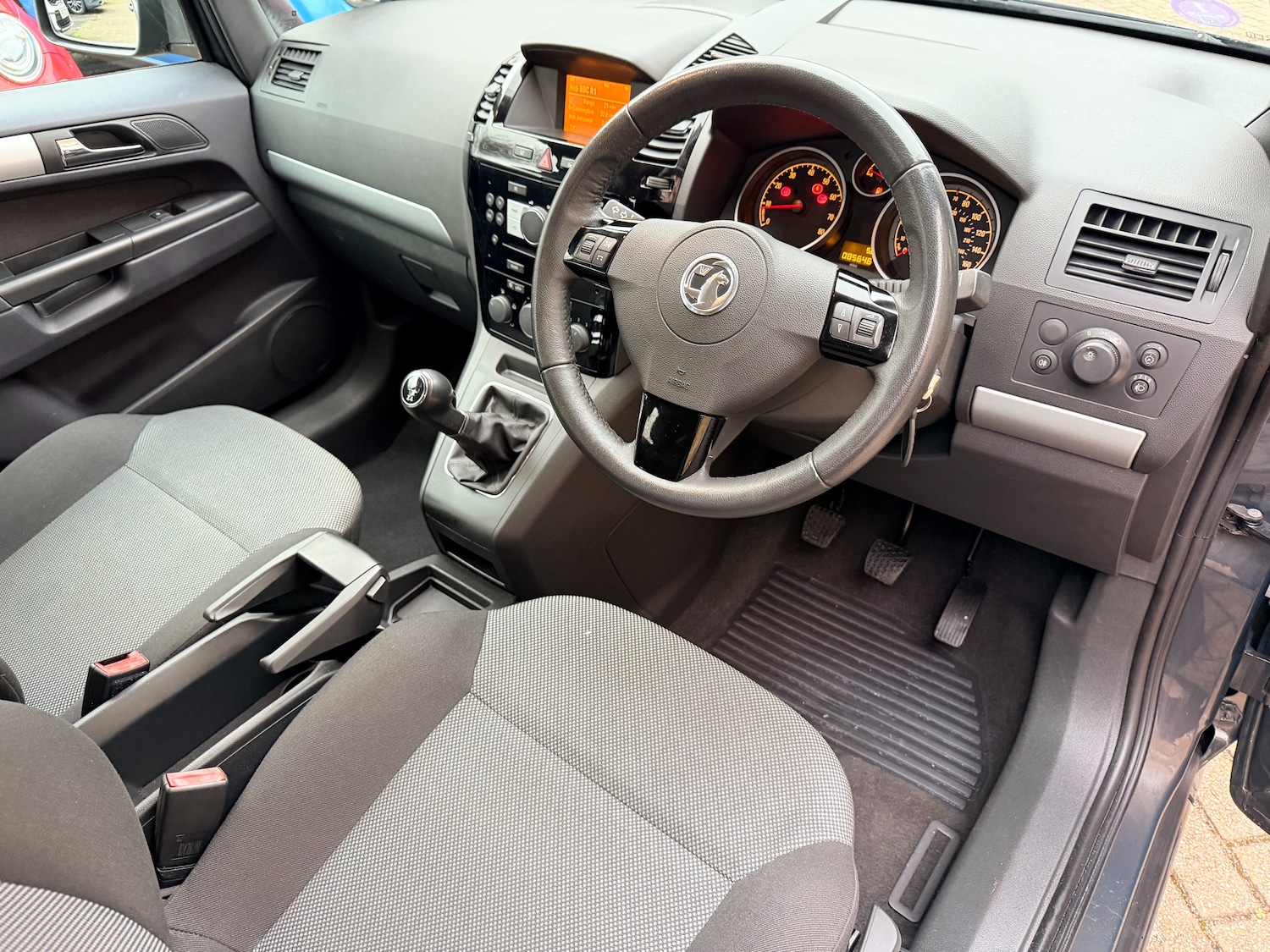 Used Vauxhall Zafira 2014 for sale - 77158062: Photo 15