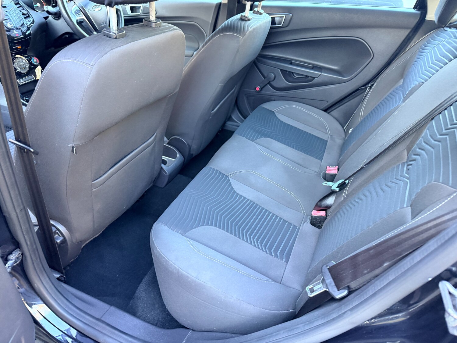 Used Ford Fiesta 2015 for sale - 77436331: Photo 21