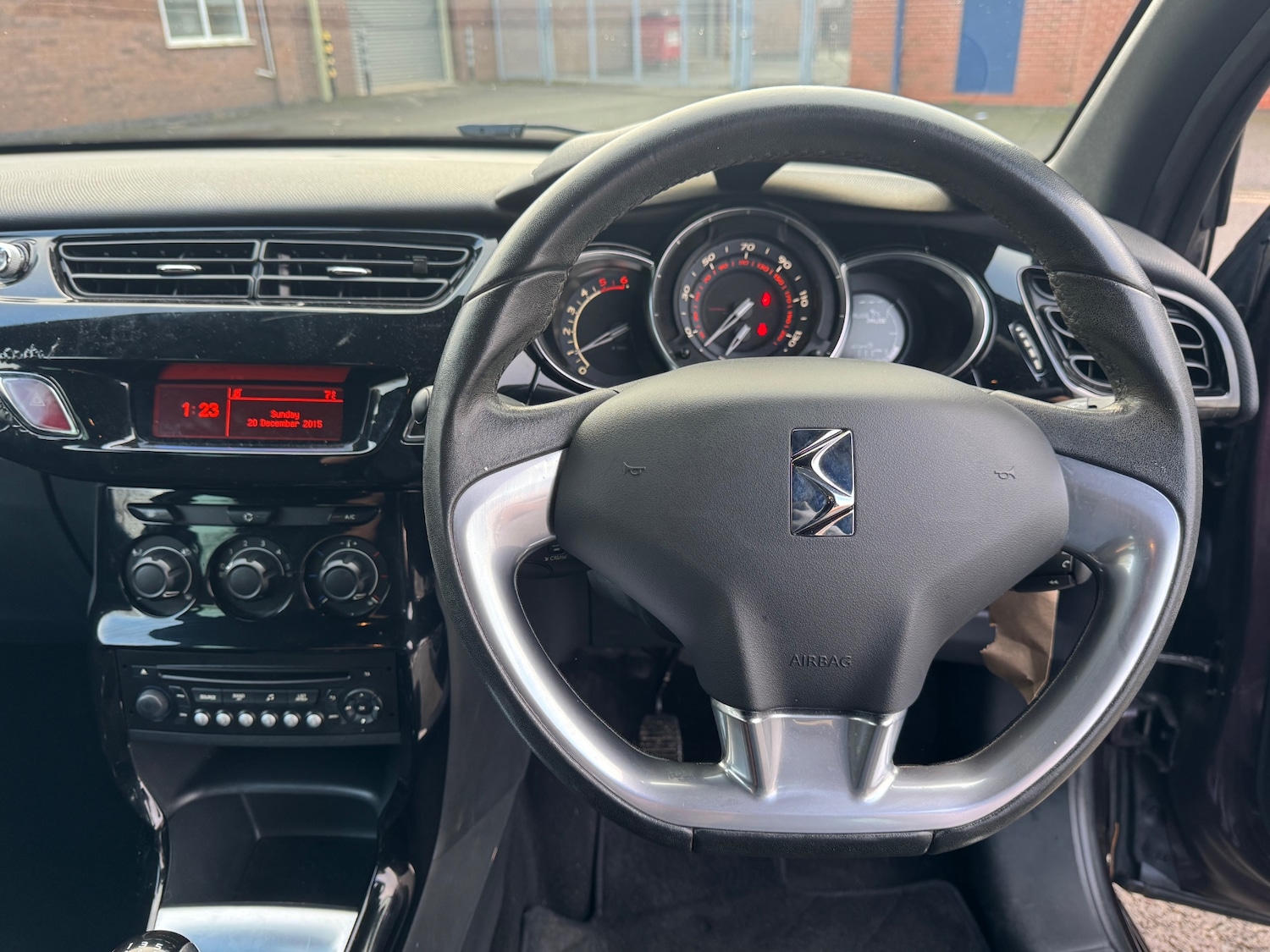 Used Citroen DS3 2014 for sale - 77022955: Photo 16