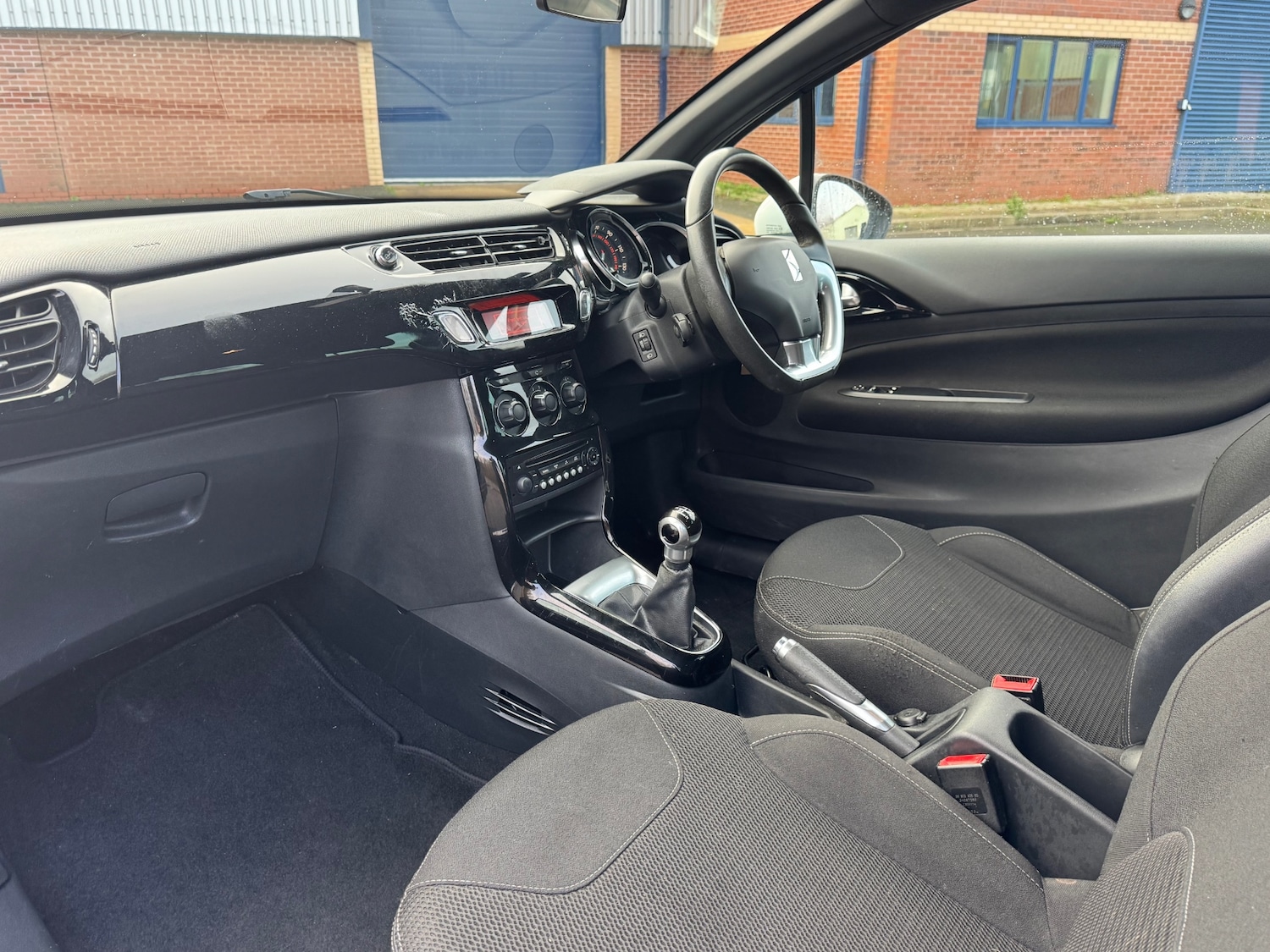 Used Citroen DS3 2014 for sale - 77022955: Photo 20