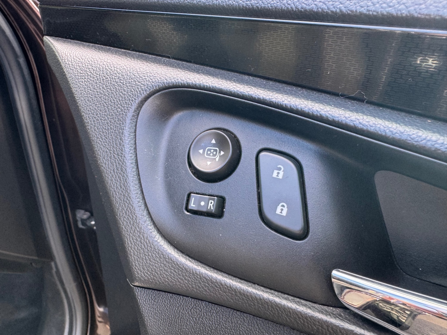 Used Vauxhall Insignia 2015 for sale - 76766551: Photo 17