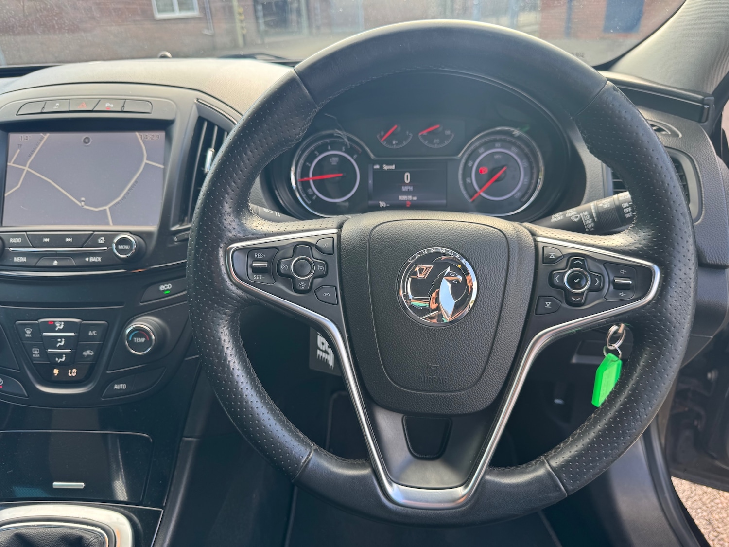 Used Vauxhall Insignia 2015 for sale - 76766551: Photo 22