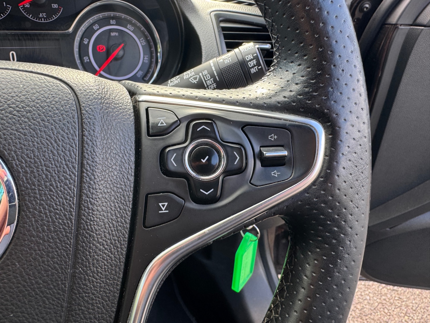 Used Vauxhall Insignia 2015 for sale - 76766551: Photo 23