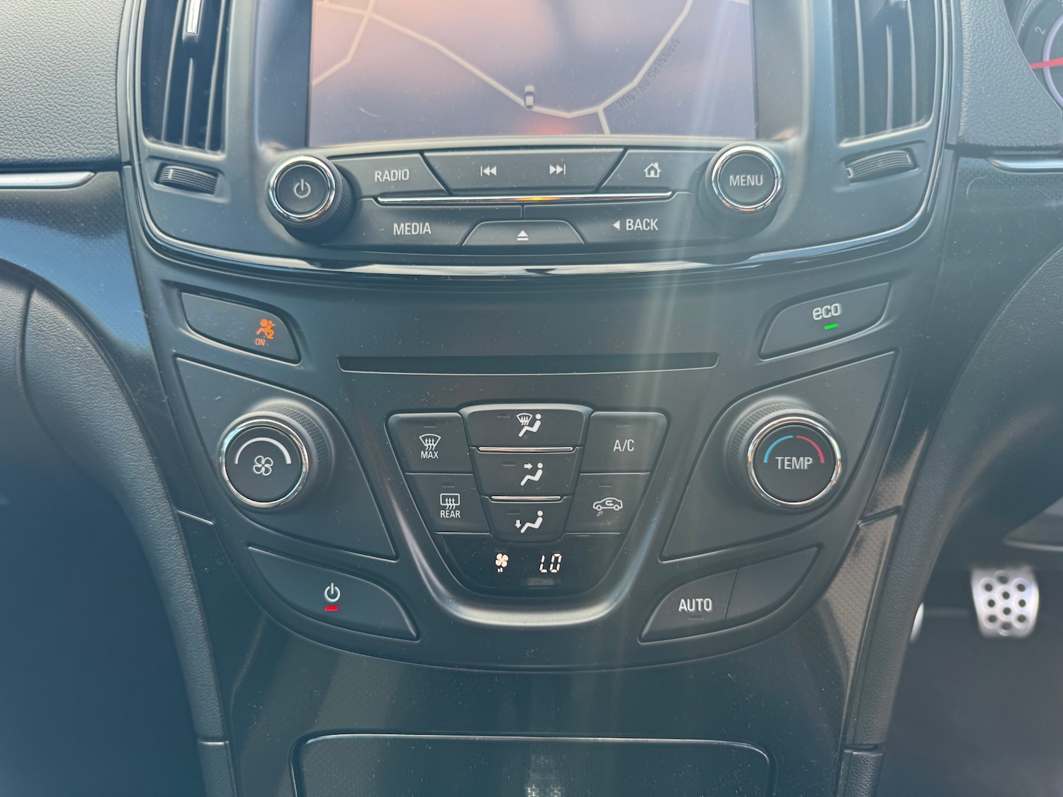 Used Vauxhall Insignia 2015 for sale - 76766551: Photo 29