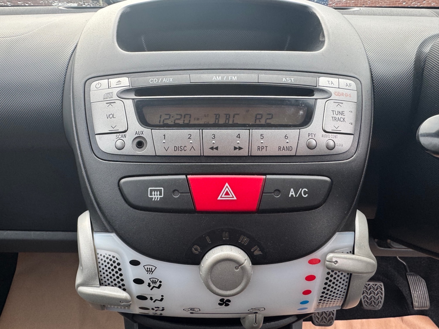 Used Peugeot 107 2013 for sale - 77266537: Photo 20