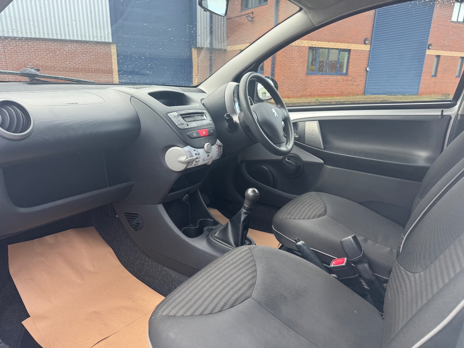 Used Peugeot 107 2013 for sale - 77266537: Photo 22