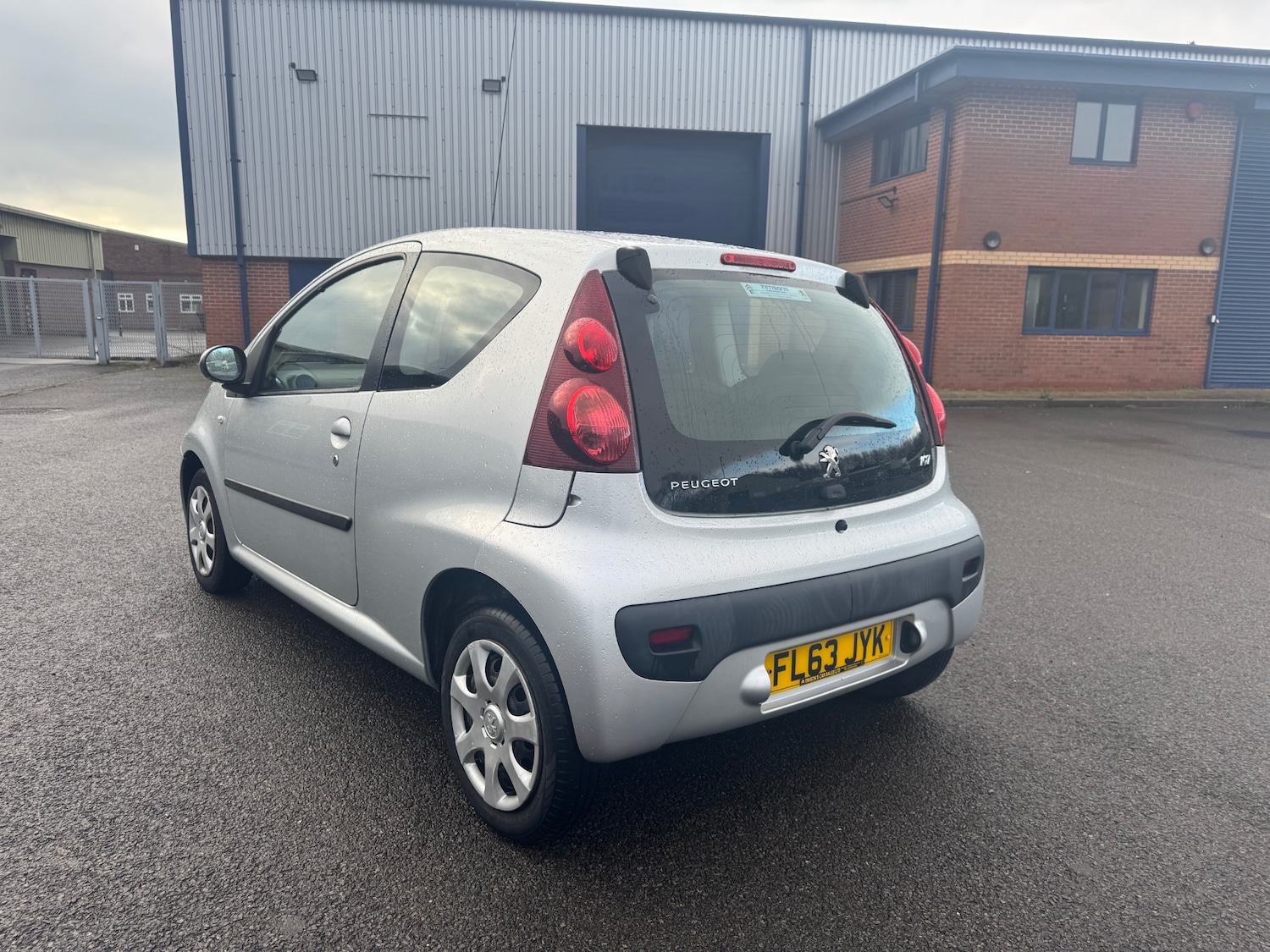 Used Peugeot 107 2013 for sale - 77266537: Photo 3