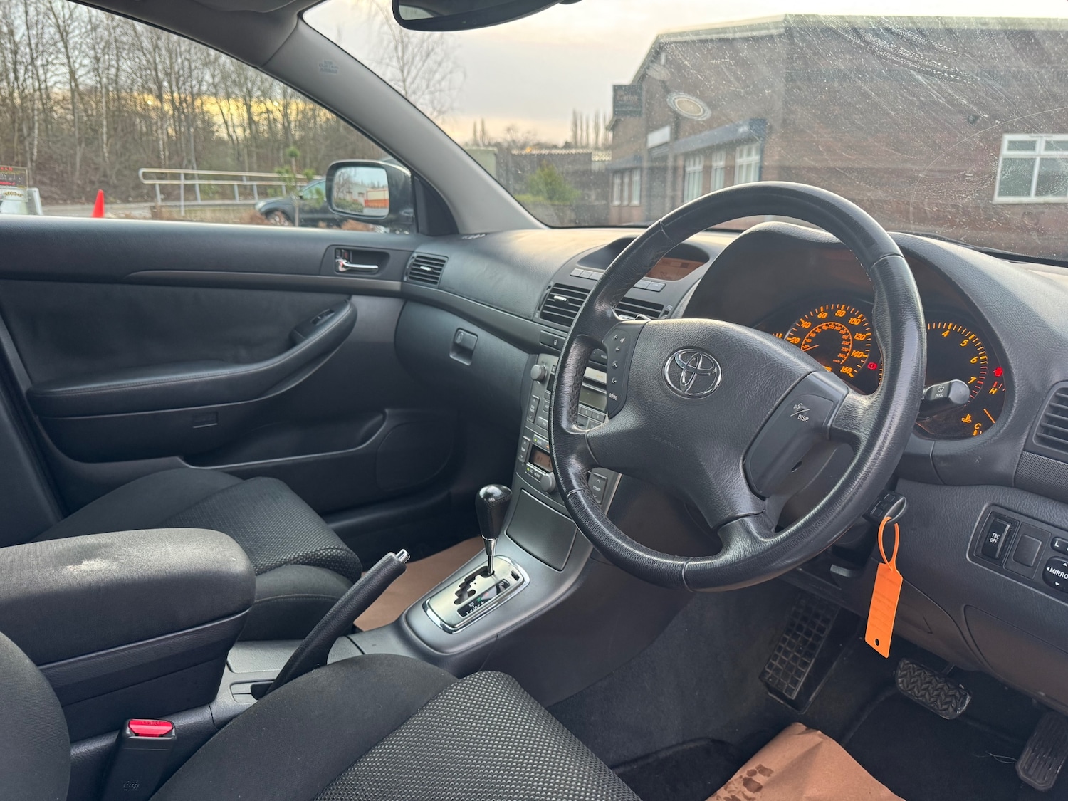 Used Toyota Avensis 2004 for sale - 77266542: Photo 14