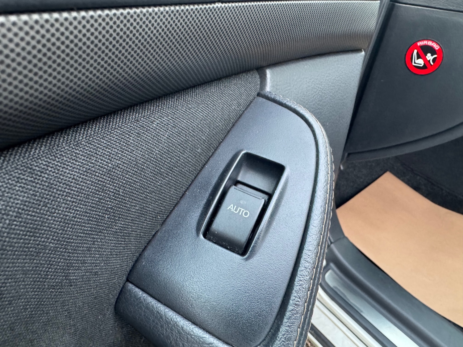 Used Toyota Avensis 2004 for sale - 77266542: Photo 26