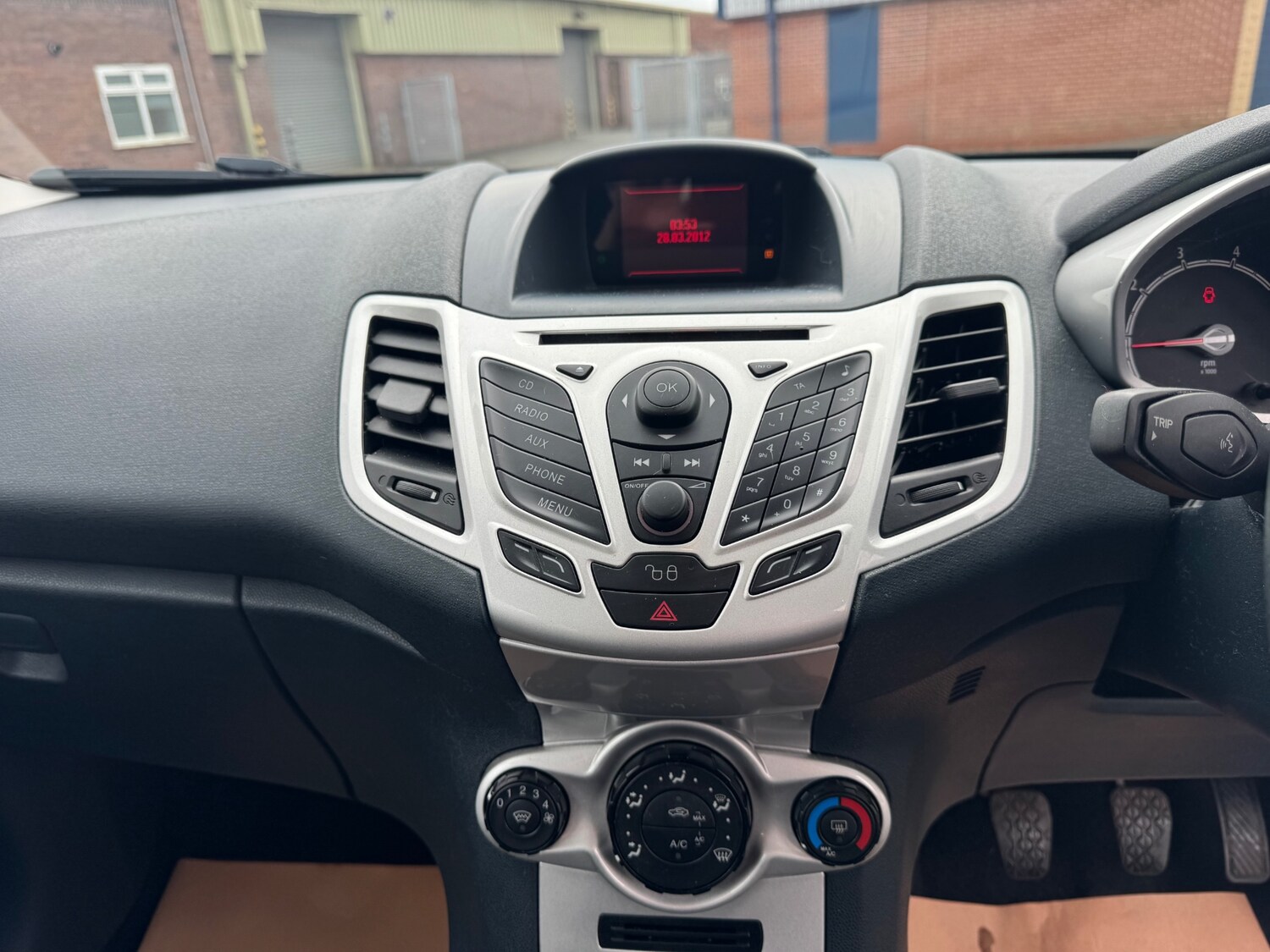 Used Ford Fiesta 2012 for sale - 77896396: Photo 21