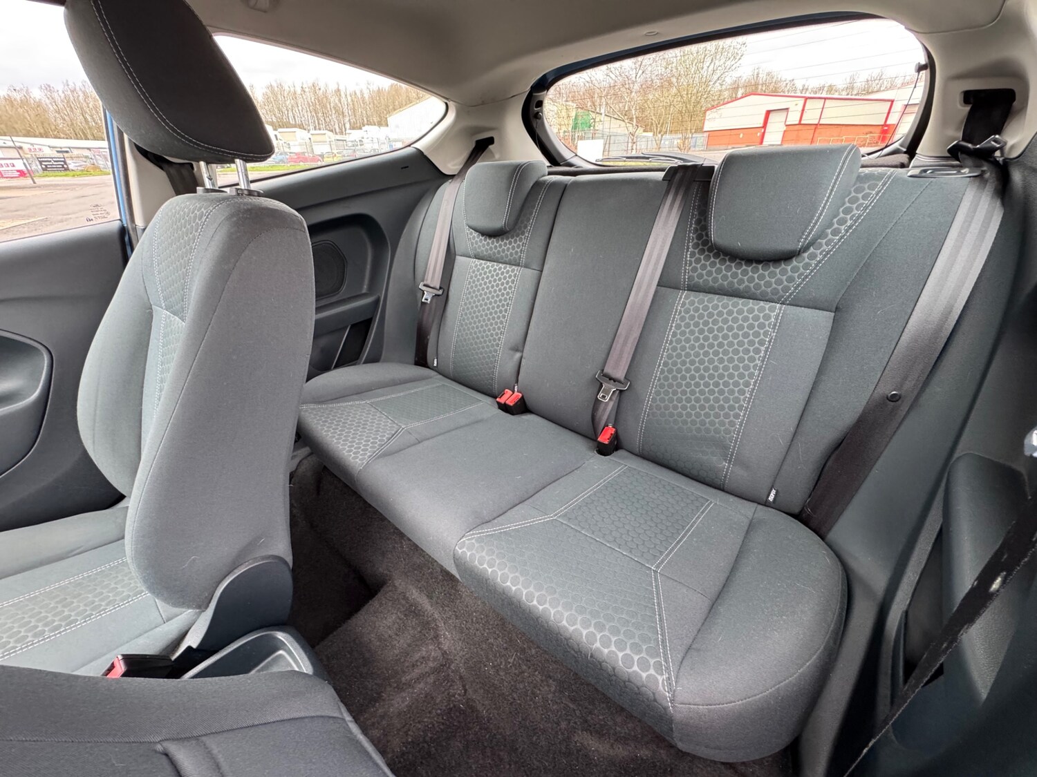 Used Ford Fiesta 2012 for sale - 77896396: Photo 28