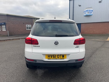 Used Volkswagen Tiguan 2011 for sale - 76940252: Photo