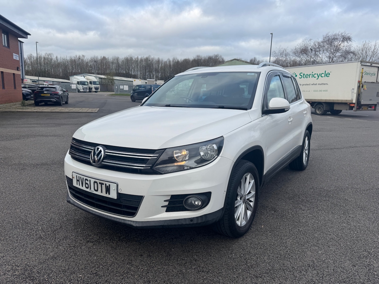 Used Volkswagen Tiguan 2011 for sale - 76940252: Photo 9