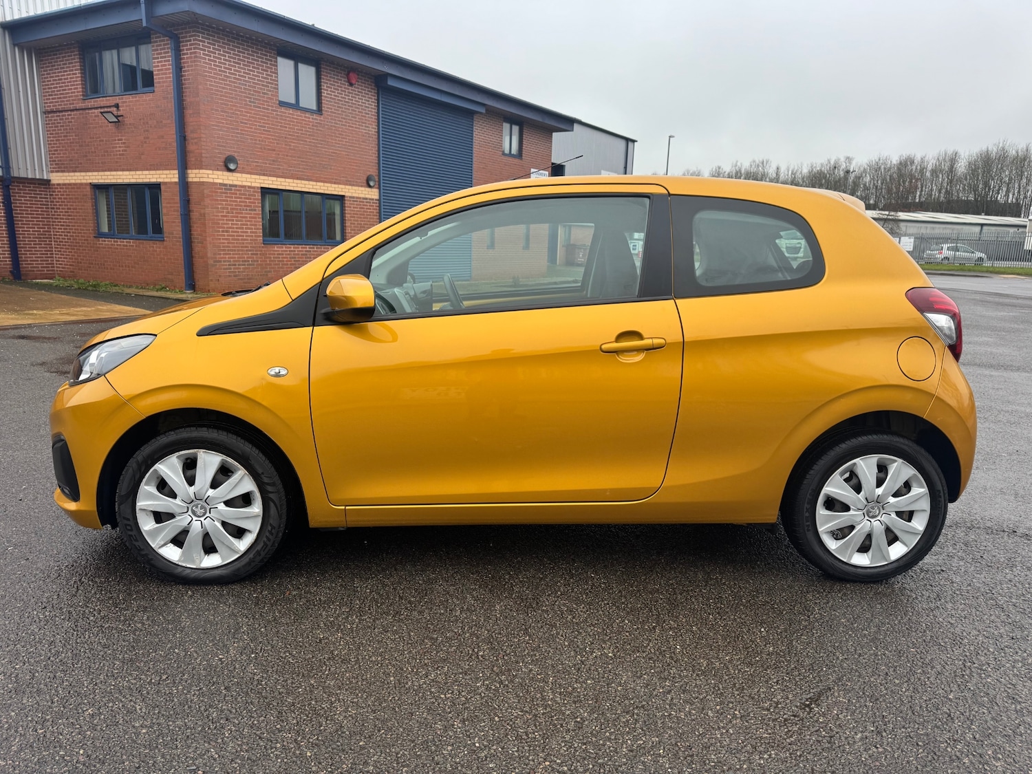 Used Peugeot 108 2016 for sale - 77434687: Photo 2