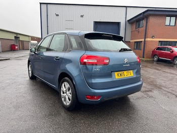Used Citroen C4 Picasso 2015 for sale - 77160609: Photo