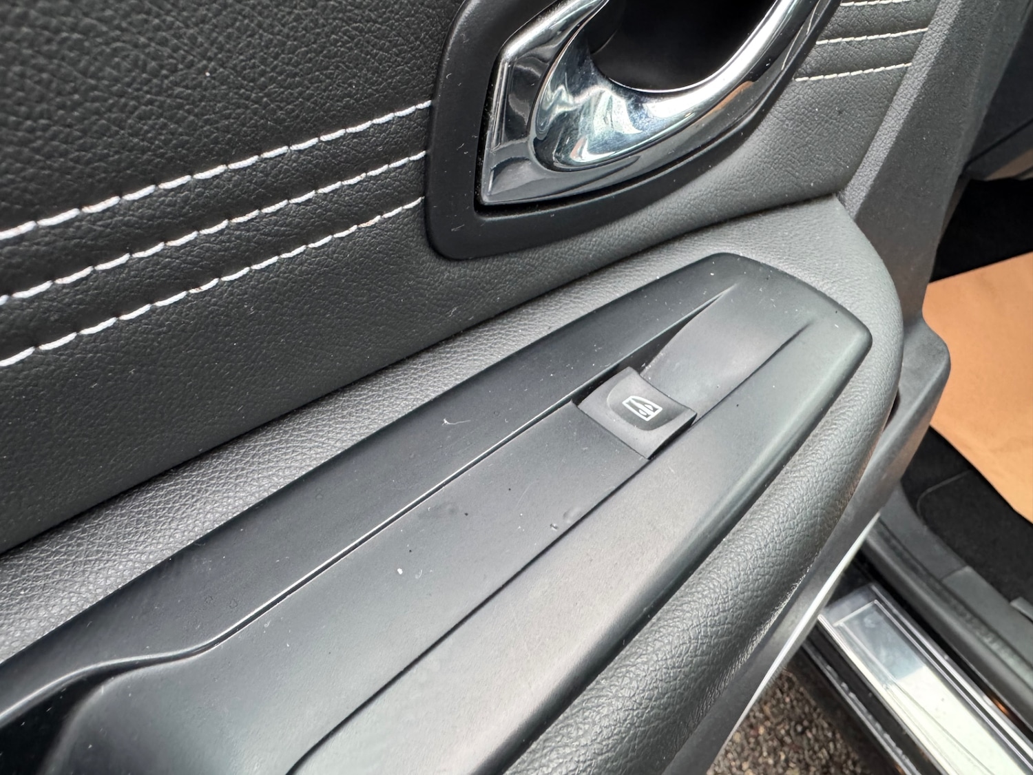 Used Renault Scenic 2011 for sale - 77055699: Photo 29