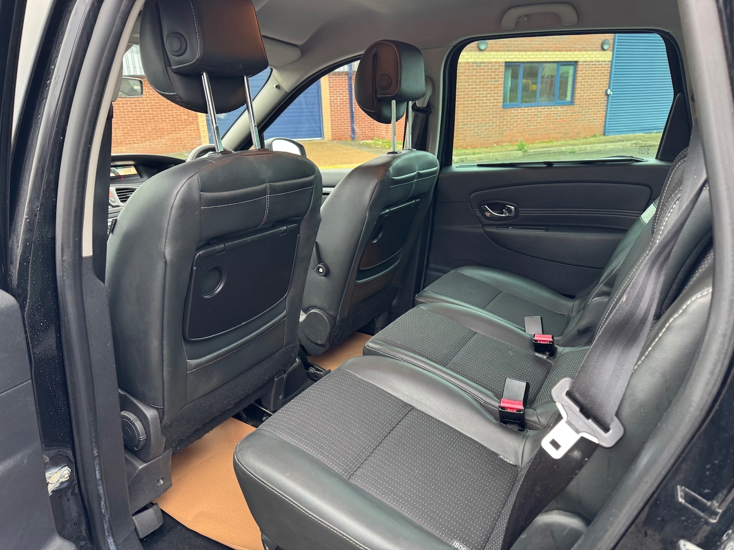 Used Renault Scenic 2011 for sale - 77055699: Photo 30