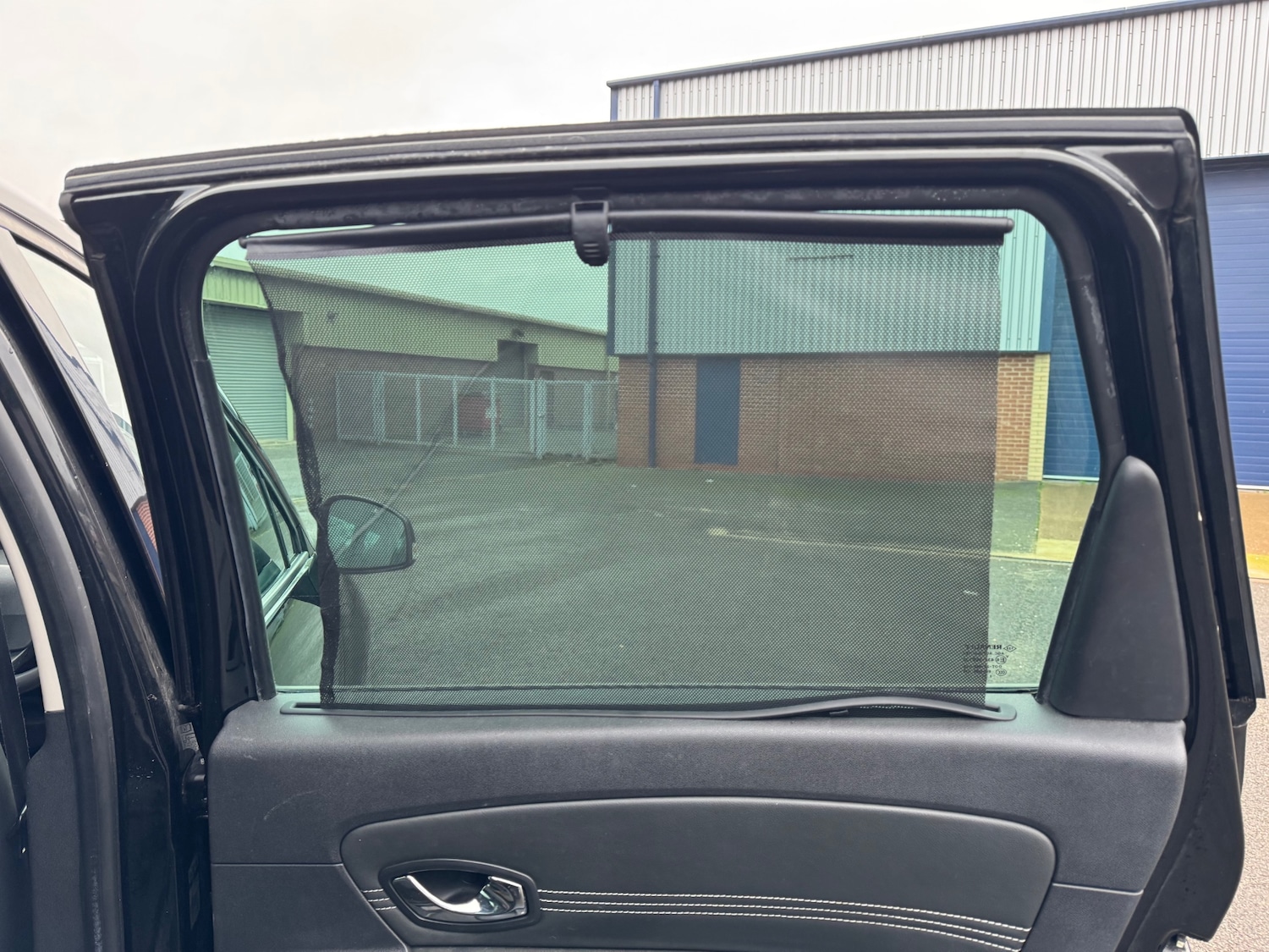 Used Renault Scenic 2011 for sale - 77055699: Photo 33