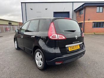 Used Renault Scenic 2011 for sale - 77055699: Photo
