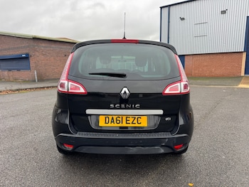 Used Renault Scenic 2011 for sale - 77055699: Photo