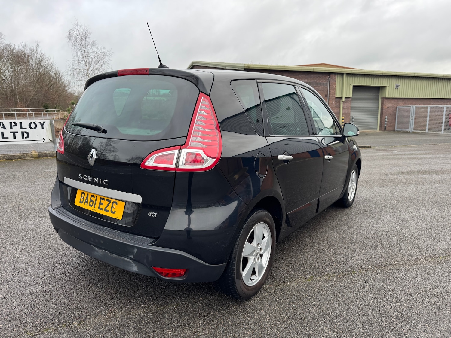 Used Renault Scenic 2011 for sale - 77055699: Photo 5