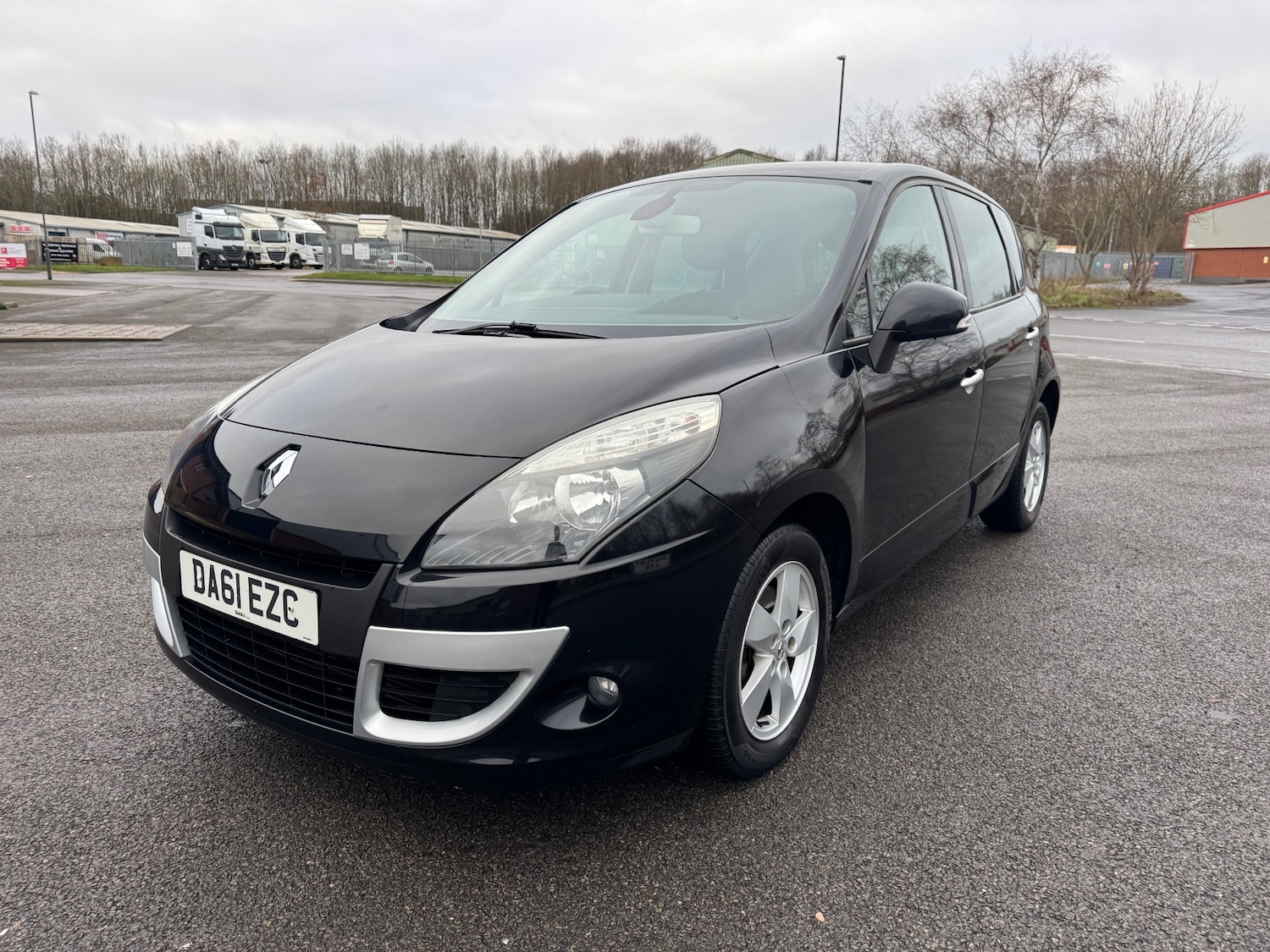 Used Renault Scenic 2011 for sale - 77055699: Photo 9