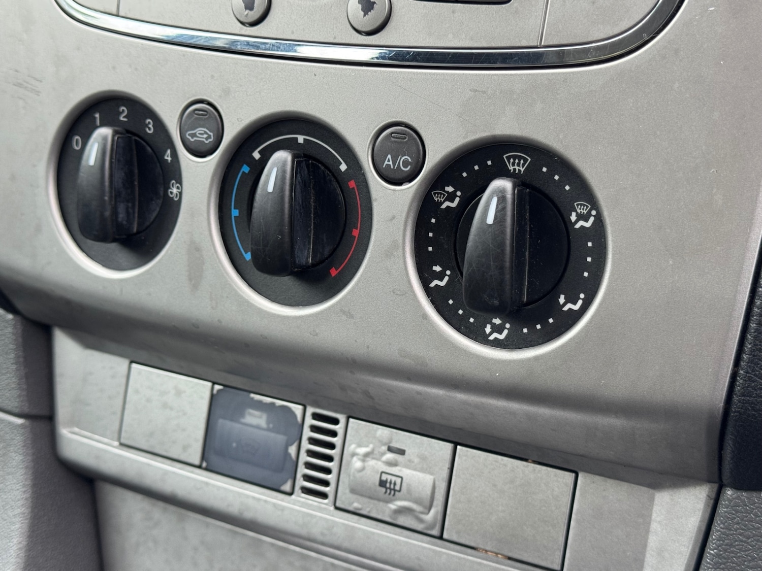 Used Ford Focus 2009 for sale - 76879521: Photo 25