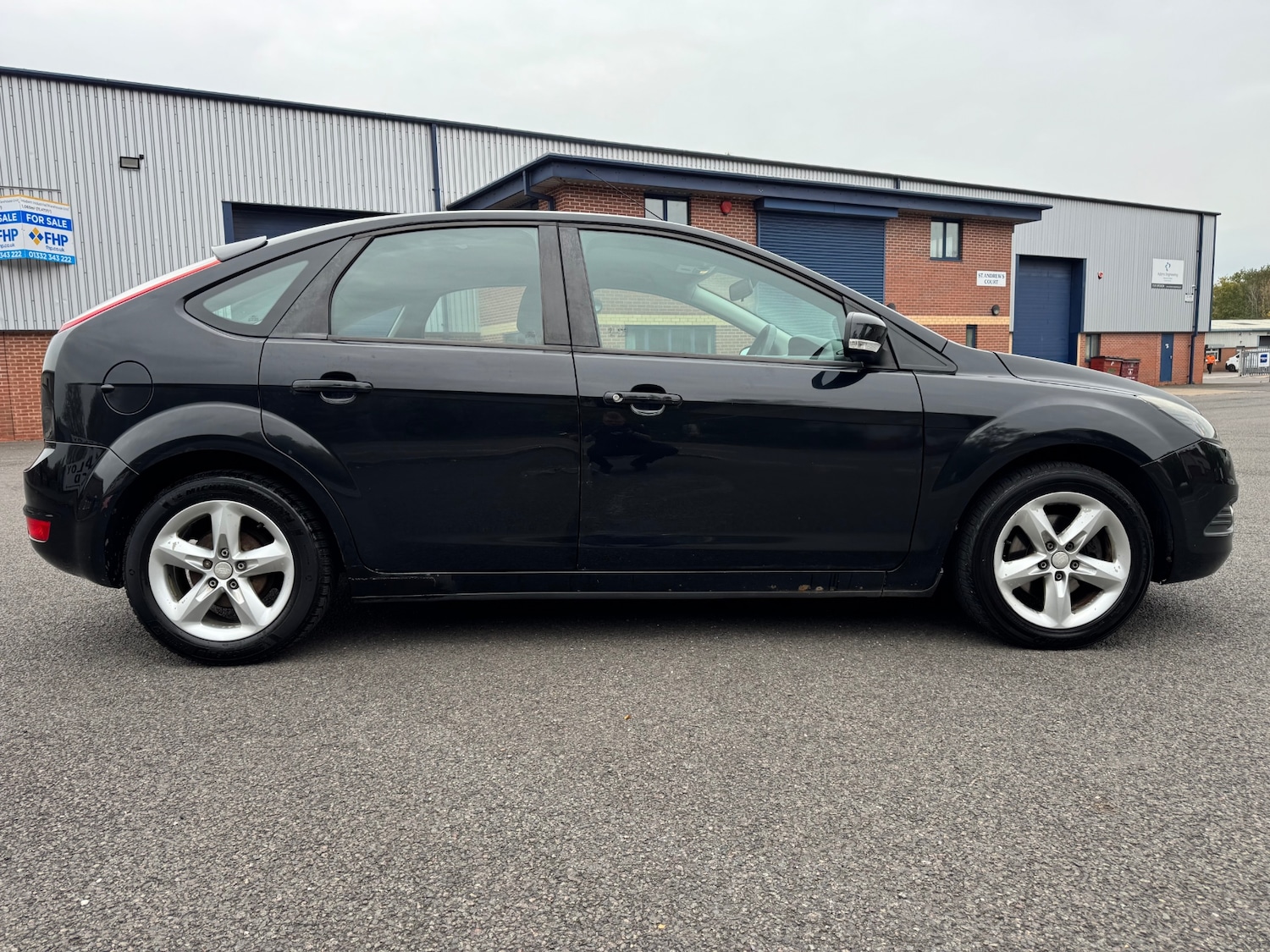 Used Ford Focus 2009 for sale - 76879521: Photo 4