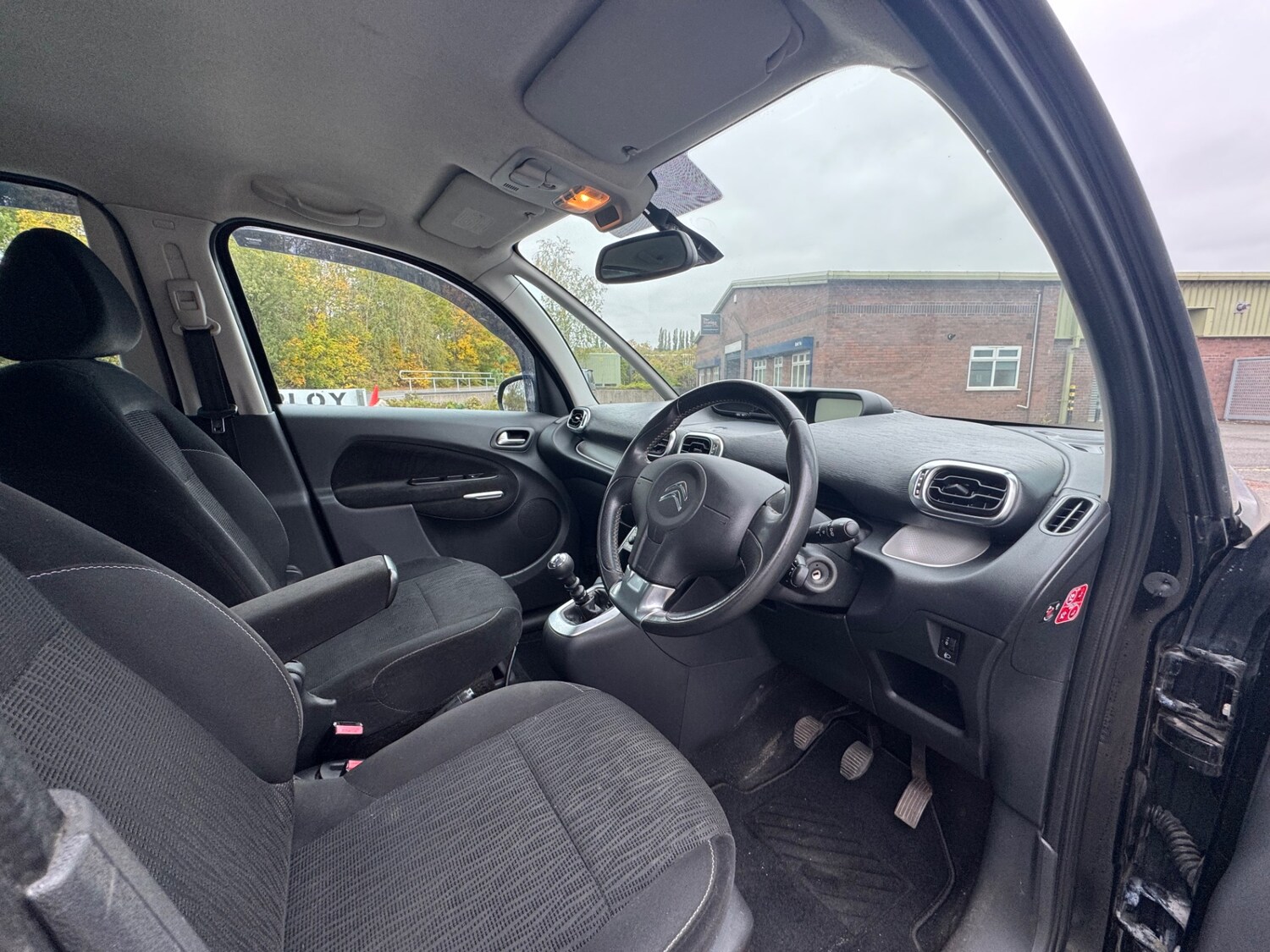 Used Citroen C3 Picasso 2014 for sale - 77434696: Photo 15