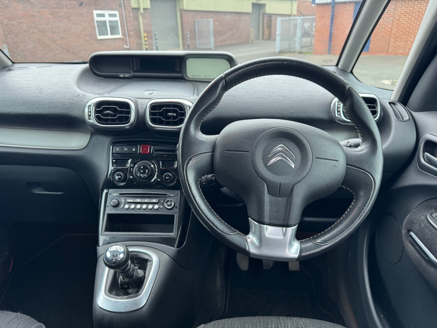 Used Citroen C3 Picasso 2014 for sale - 77434696: Photo 16