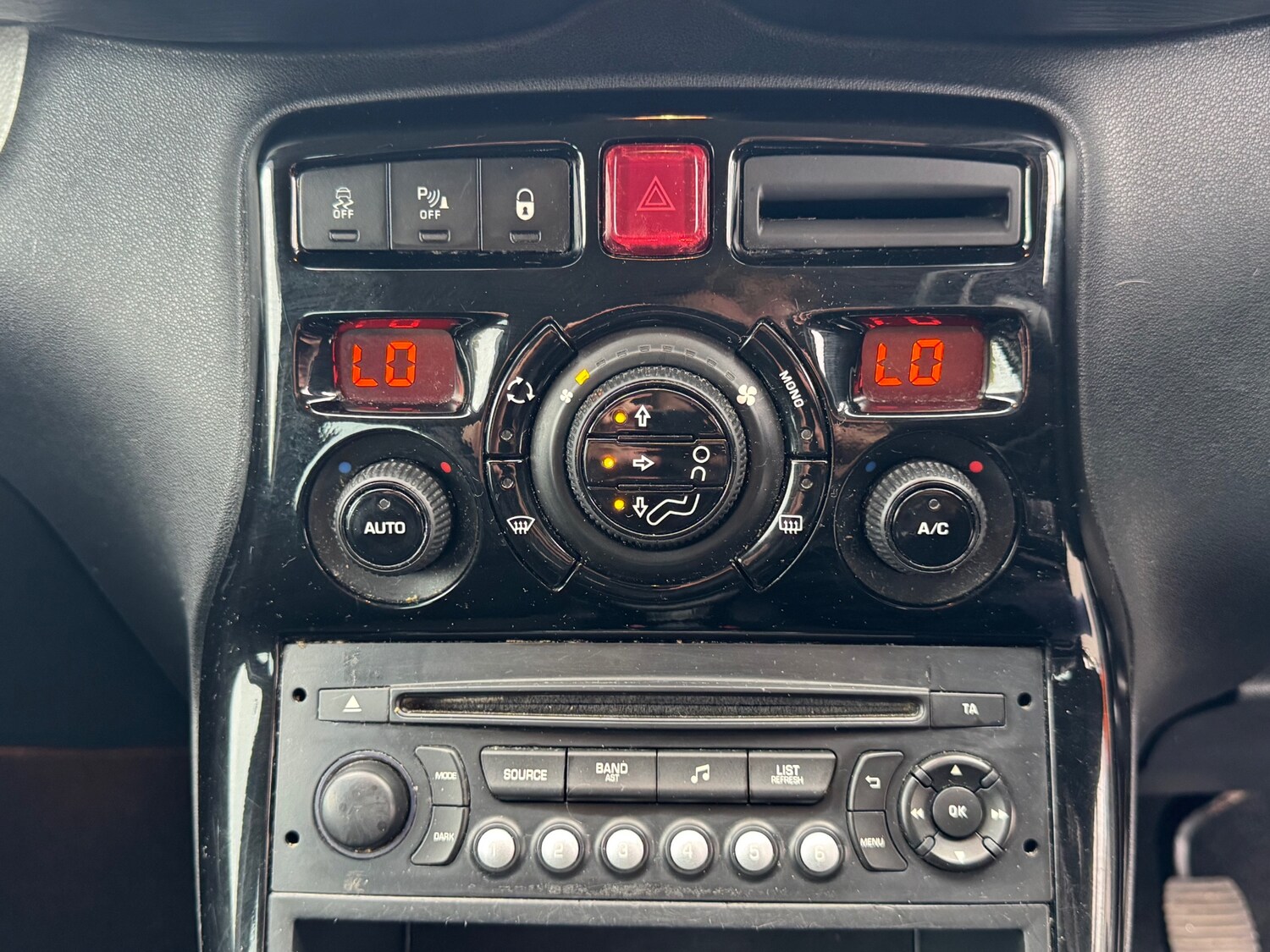 Used Citroen C3 Picasso 2014 for sale - 77434696: Photo 20