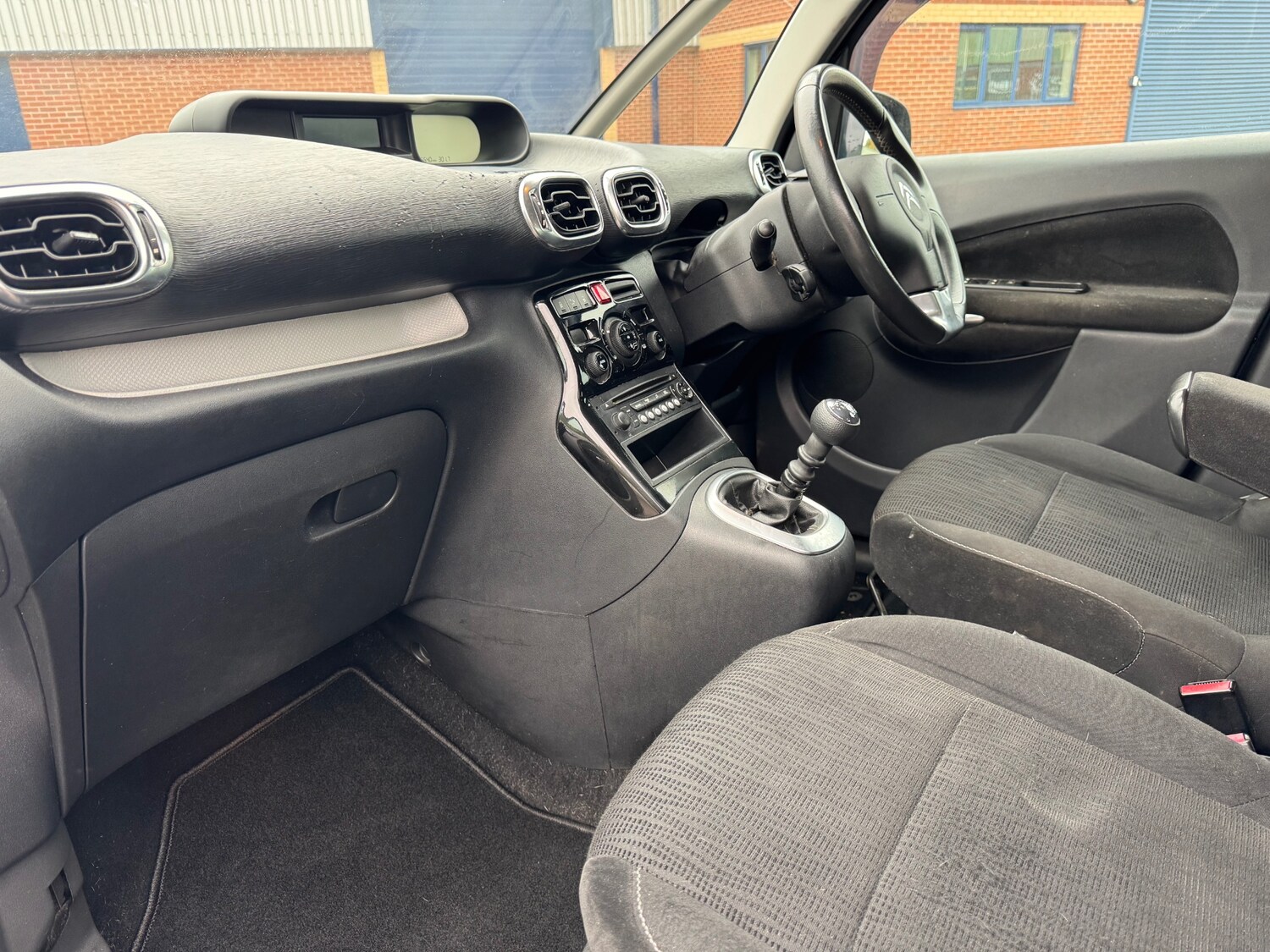 Used Citroen C3 Picasso 2014 for sale - 77434696: Photo 22