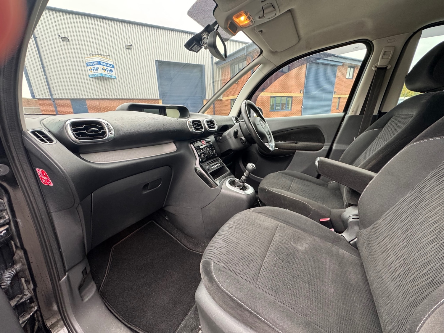 Used Citroen C3 Picasso 2014 for sale - 77434696: Photo 23