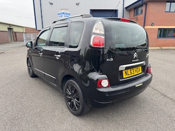 Used Citroen C3 Picasso 2014 for sale - 77434696: Photo