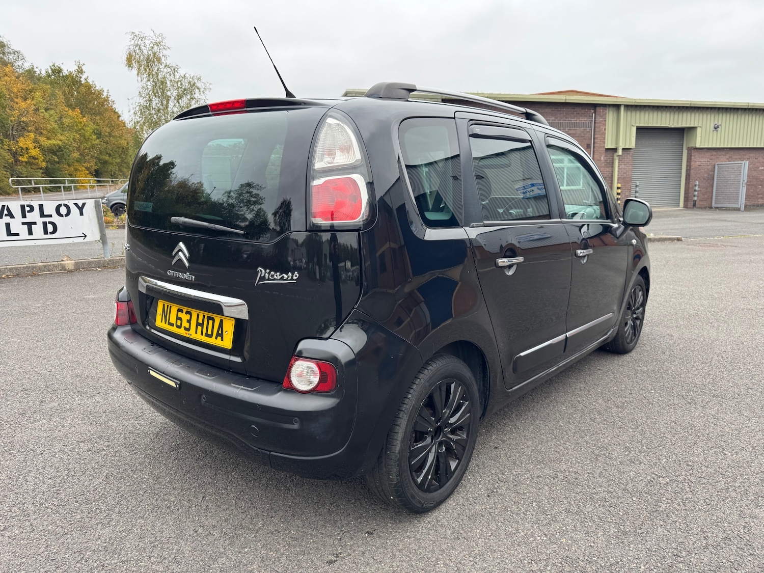 Used Citroen C3 Picasso 2014 for sale - 77434696: Photo 5