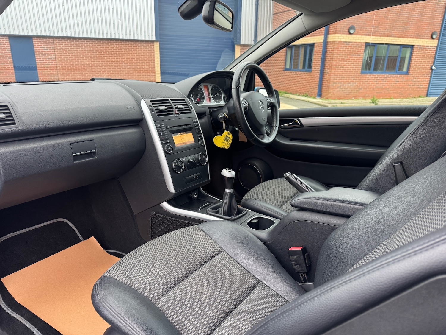 Used Mercedes-Benz A-Class 2009 for sale - 77055692: Photo 26