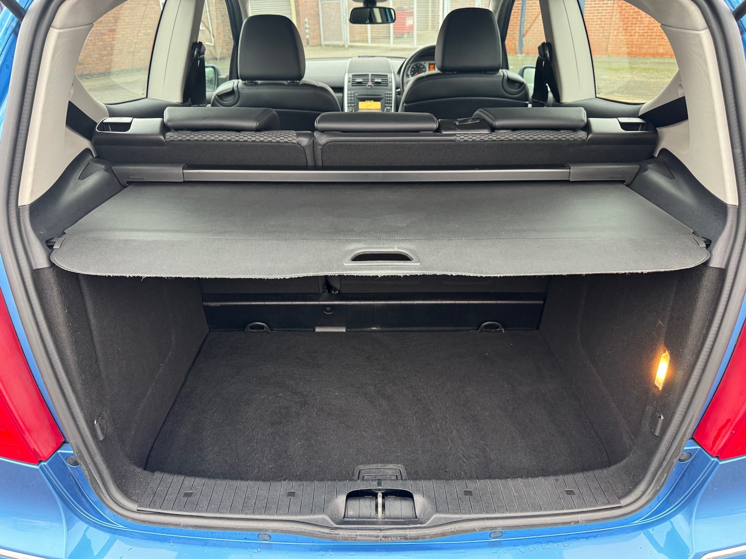 Used Mercedes-Benz A-Class 2009 for sale - 77055692: Photo 31