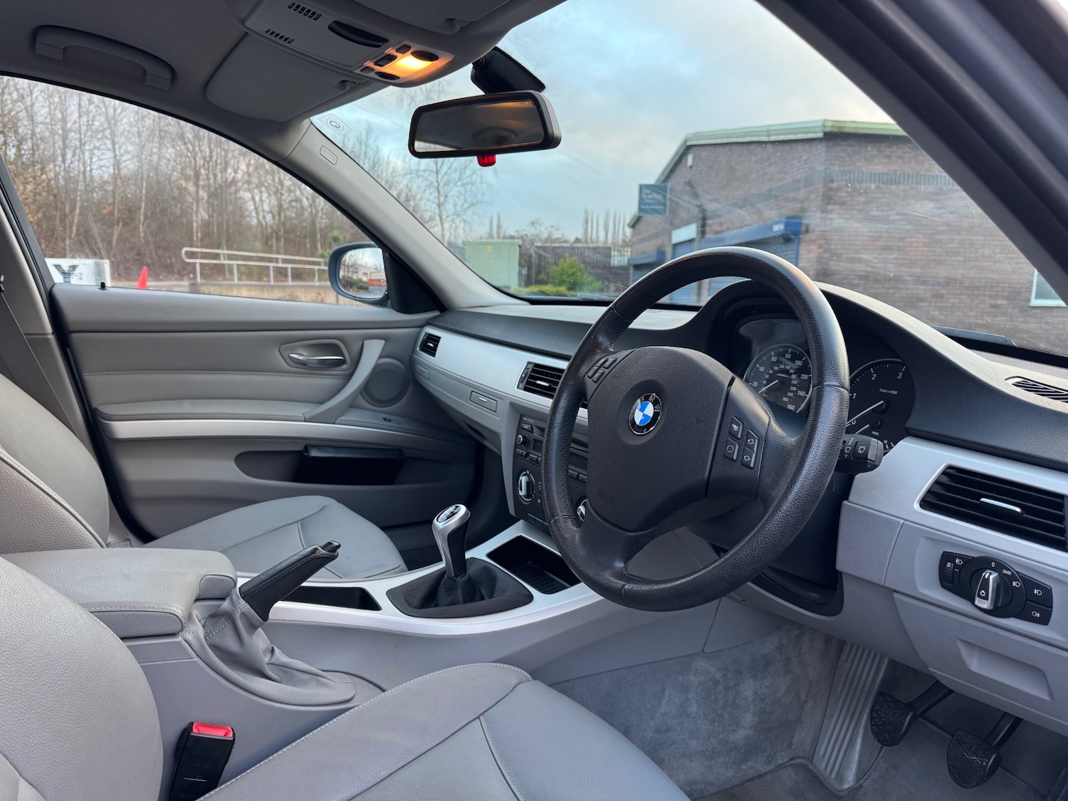 Used BMW 3 Series 2010 for sale - 77053141: Photo 14