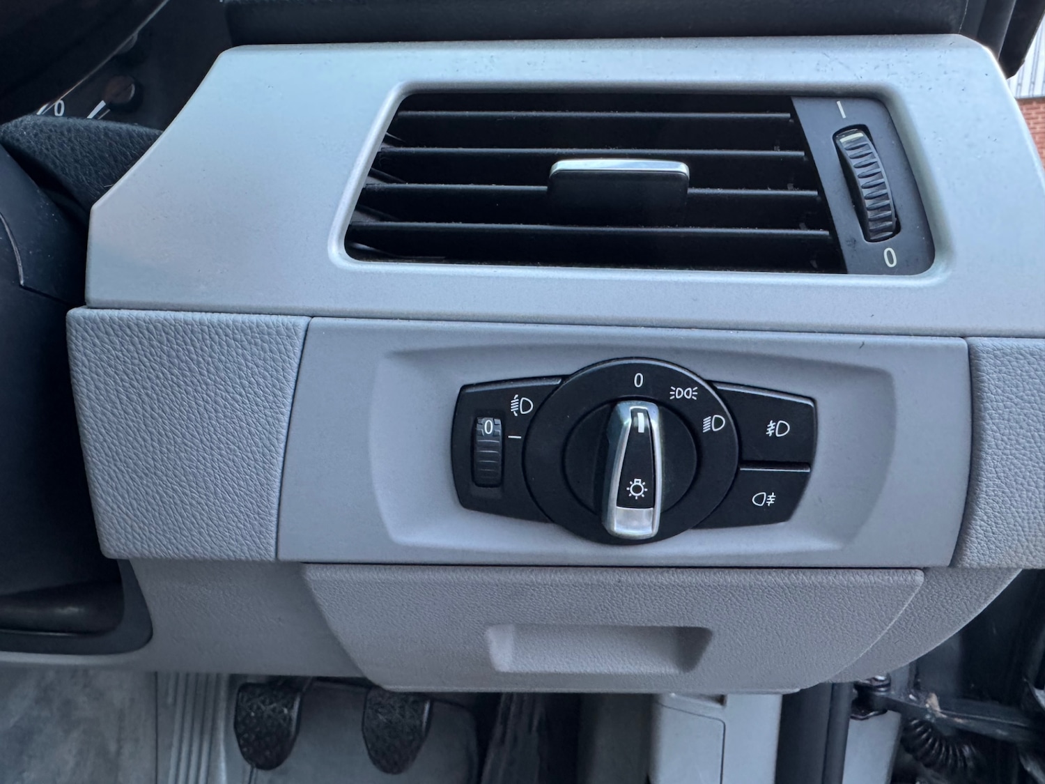 Used BMW 3 Series 2010 for sale - 77053141: Photo 17