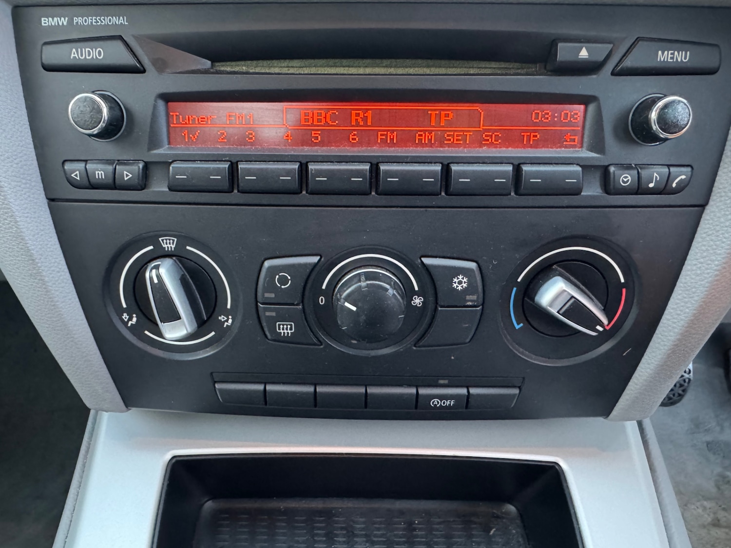 Used BMW 3 Series 2010 for sale - 77053141: Photo 22