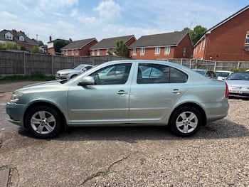 Used Skoda Octavia 2009 for sale - 79638186: Photo