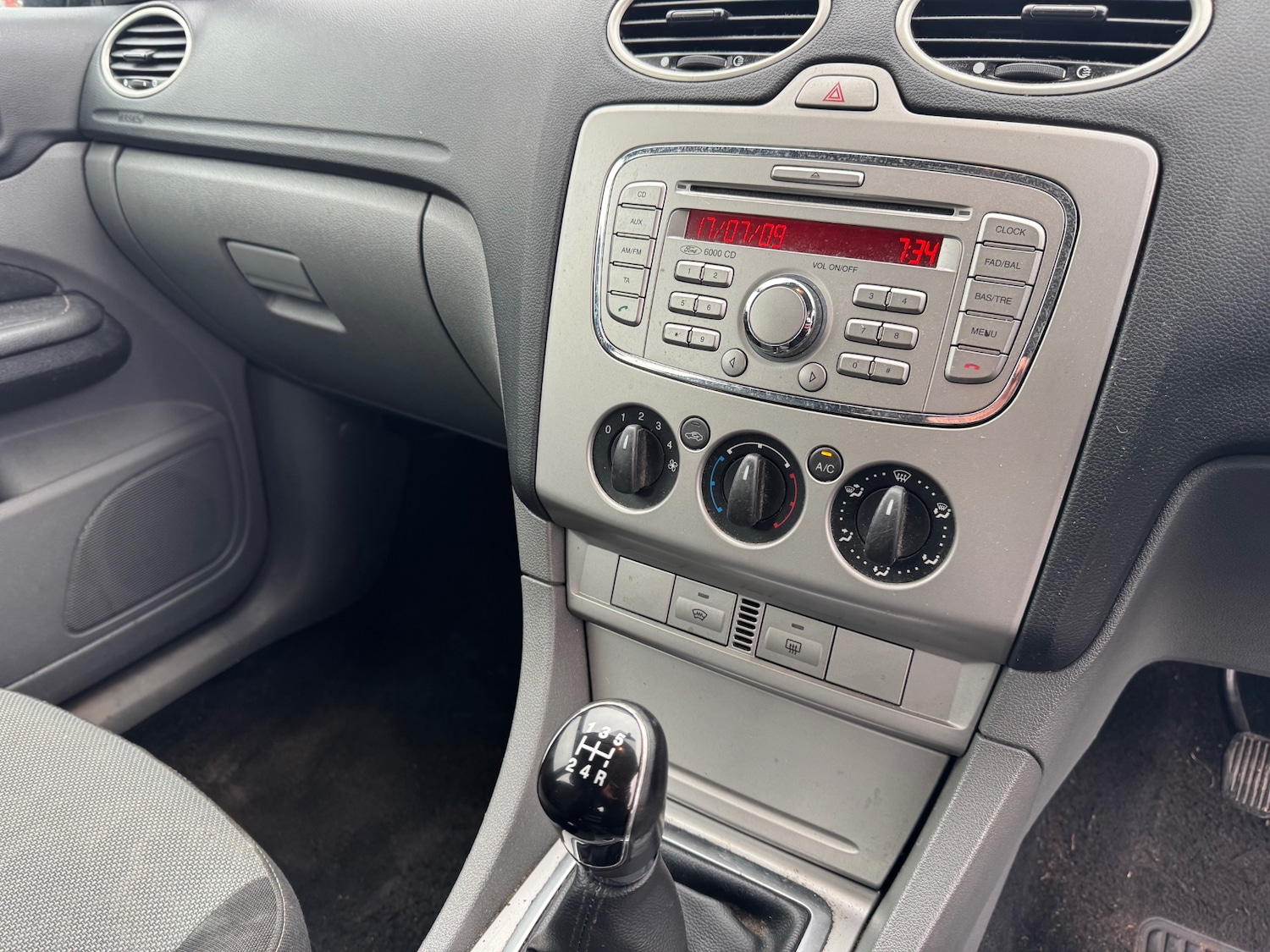 Used Ford Focus 2009 for sale - 77504345: Photo 15