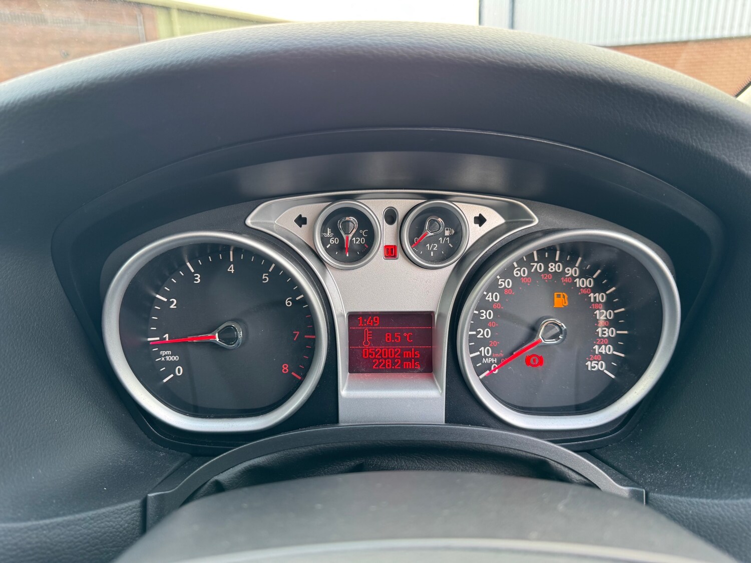 Used Ford Focus 2010 for sale - 77380859: Photo 19