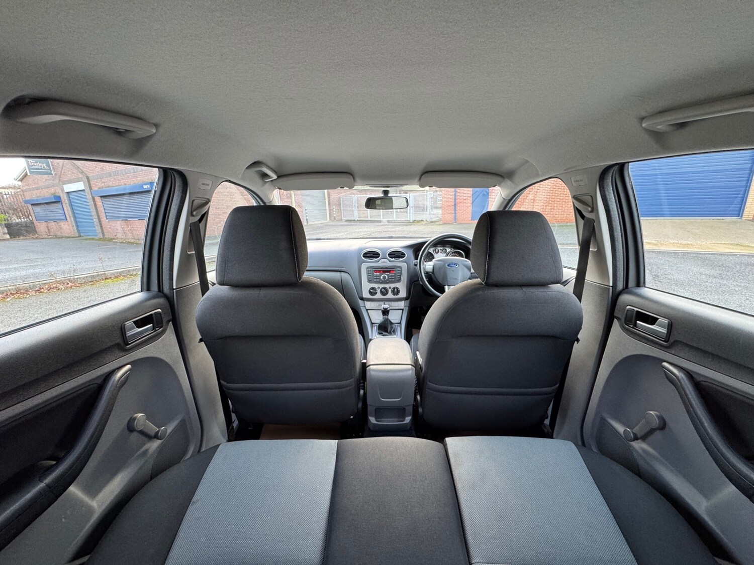 Used Ford Focus 2010 for sale - 77380859: Photo 32